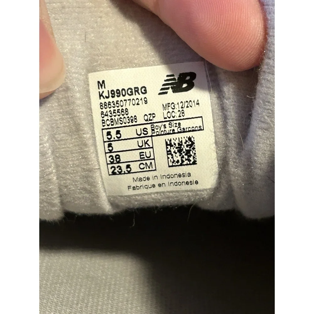 New Balance 990 Classic Grey Comfort Running Shoes‎ Boys (Size: 5.5) KJ990GRG